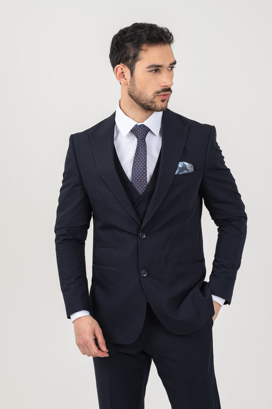 Men's Classic Navy Suit Featuring Italian Slim Cut
