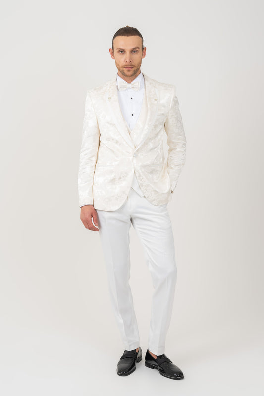 Men's suit made from luxurious jacquard fabric