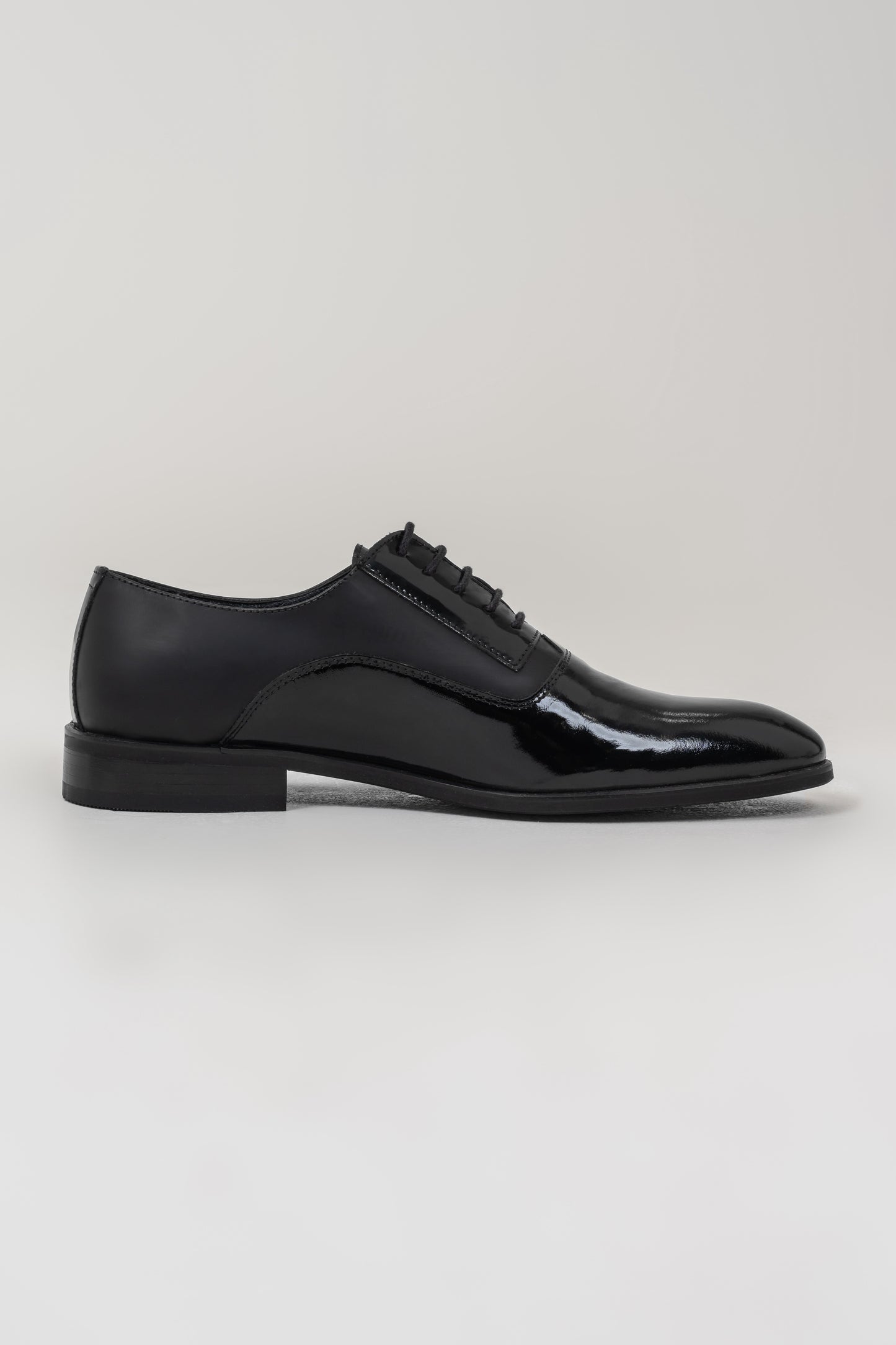 Handcrafted Turkish Leather Lace-Up Shoes