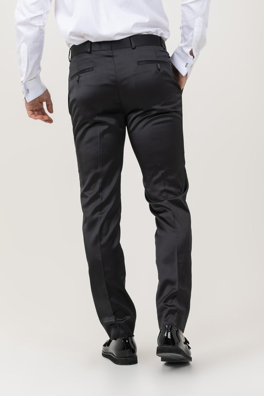 Groom Tuxedo Trousers for Wedding: Classic for Evening Ceremonies.