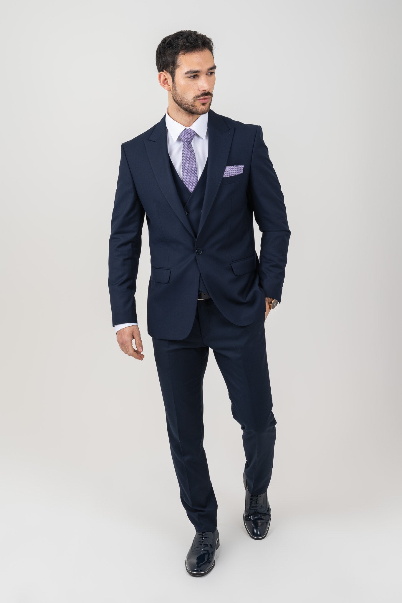 Men's Navy Suit Featuring Peak Lapel