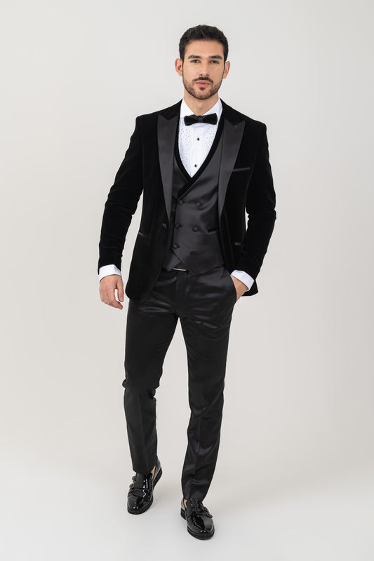 Elegant full black tuxedo suit for men with peak lapel