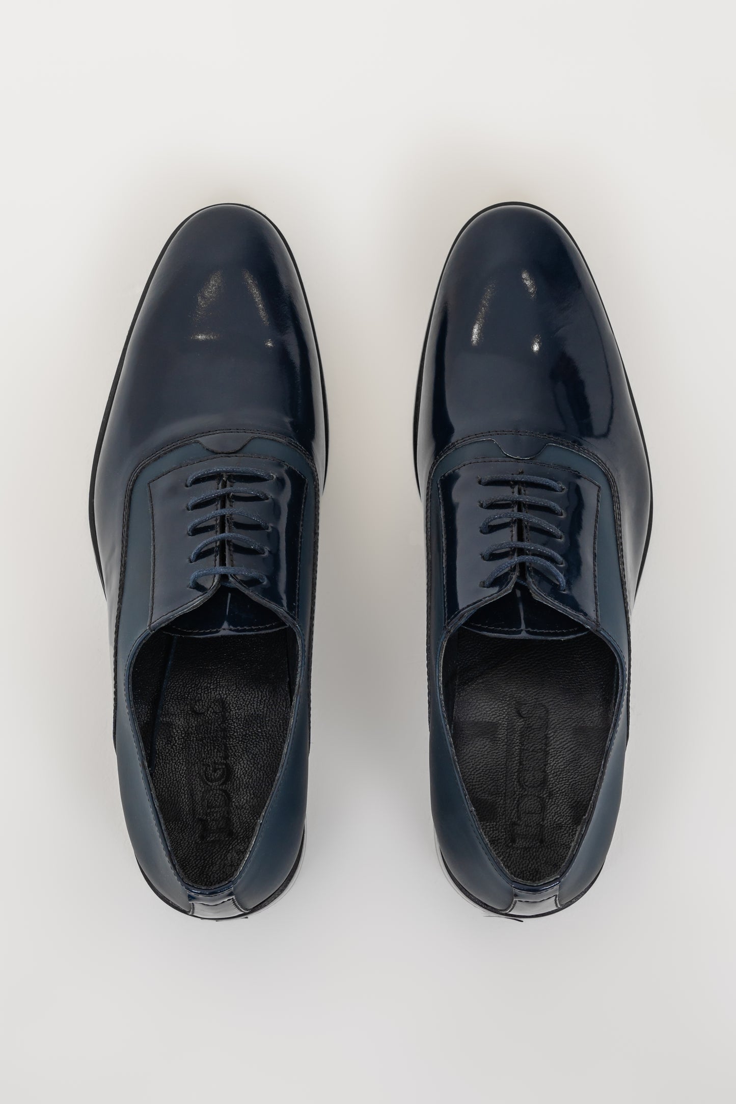 Unique Dress Shoes for Men Who Value Individuality and Style in Their Formal Attire.