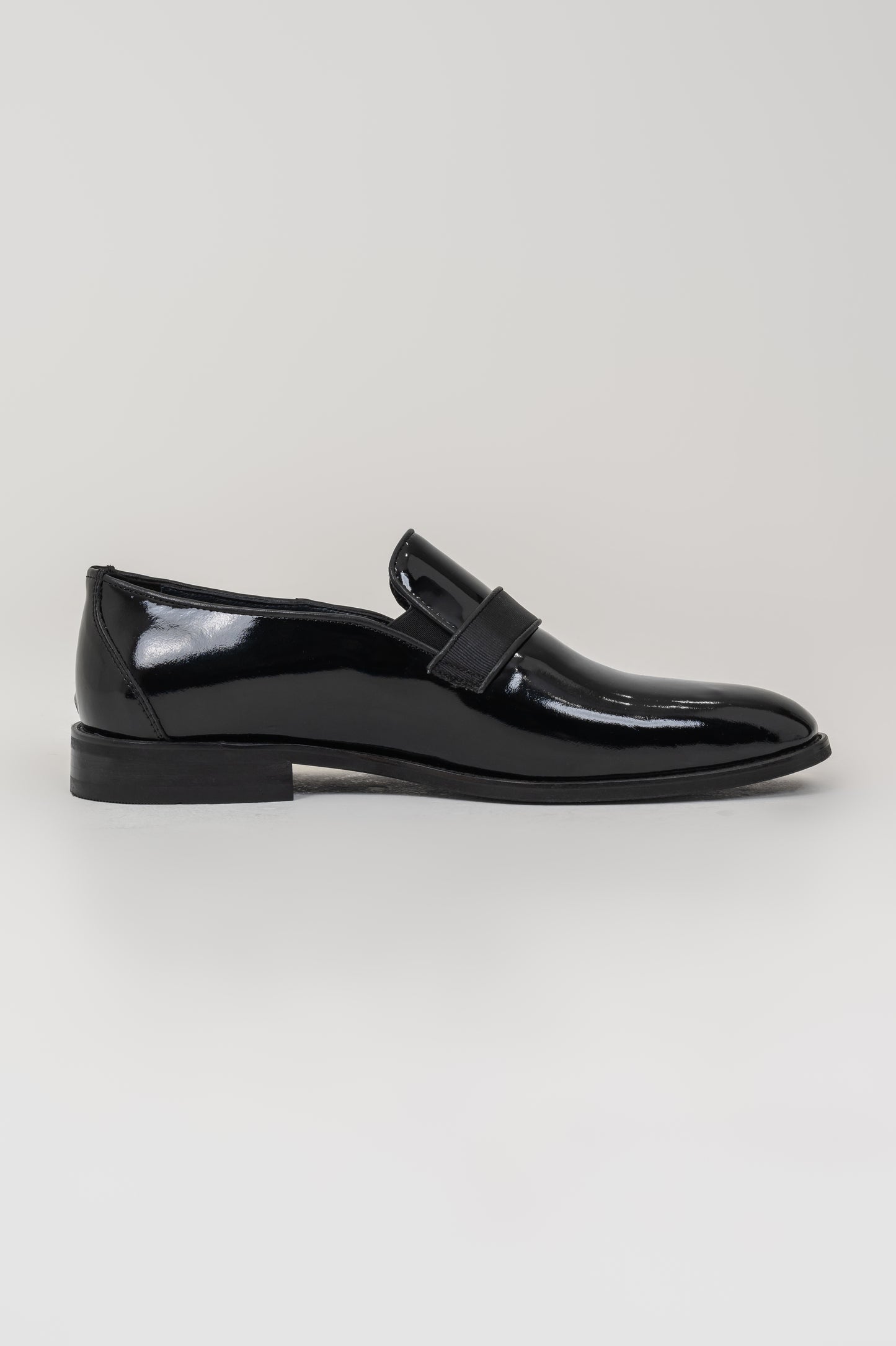 Exclusive Best Offer on Formal Shoes - Elevate Your Style with Unbeatable Deals.