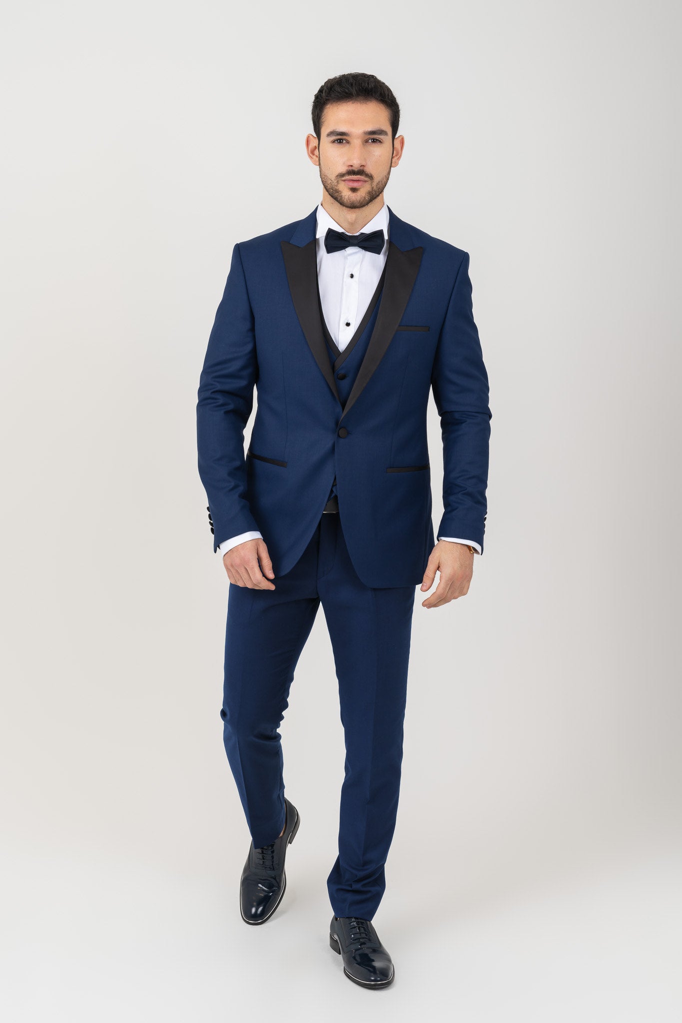 Men's Blue Tuxedo Suit, Perfect for Weddings and Formal Occasions