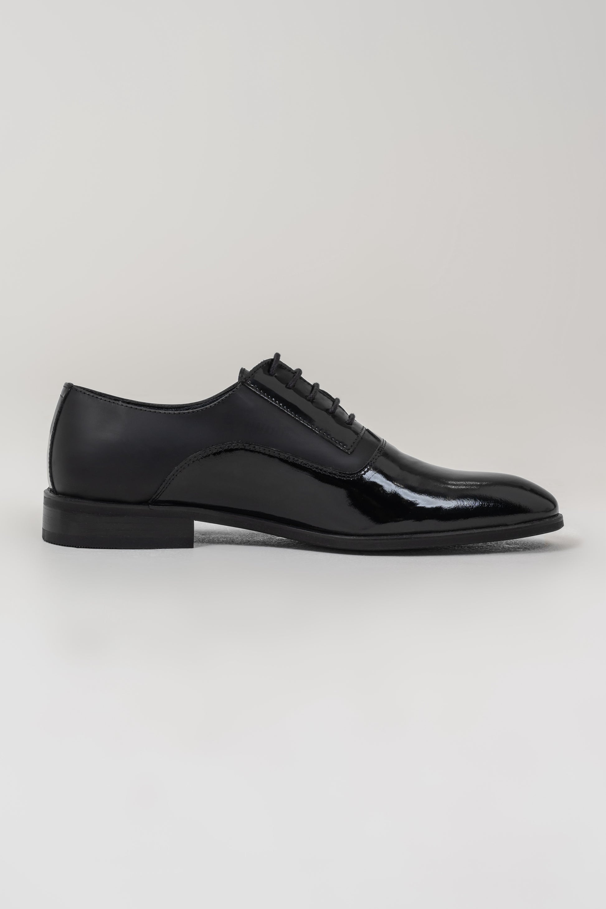 Handcrafted Turkish Leather Lace-Up Shoes