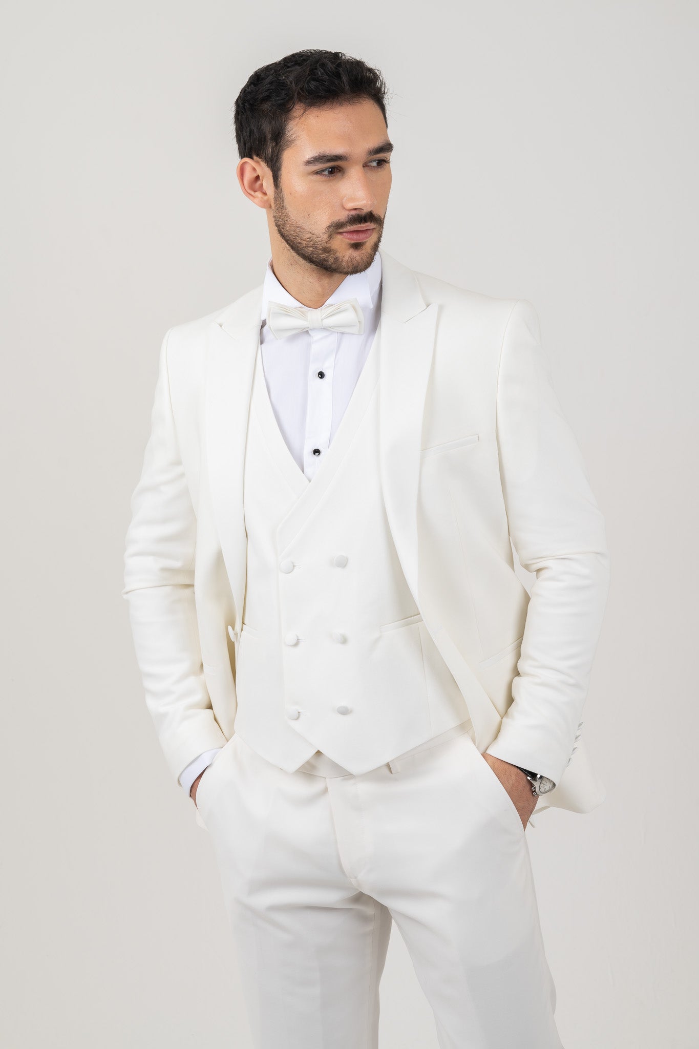 This single button peak lapel tuxedo jacket by Envy is a choice for the modern gentleman.