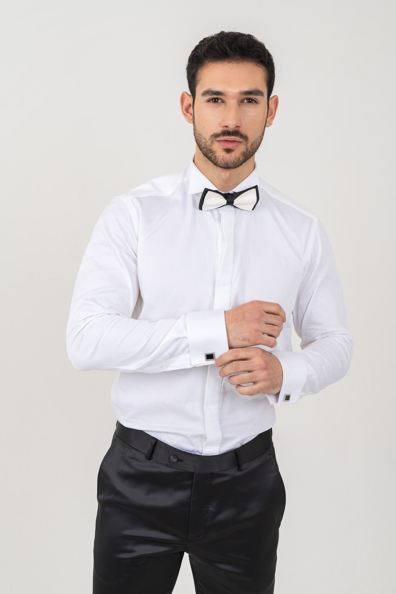 White Slim Fit Mens Shirt, Wing collar with Concealed Placket