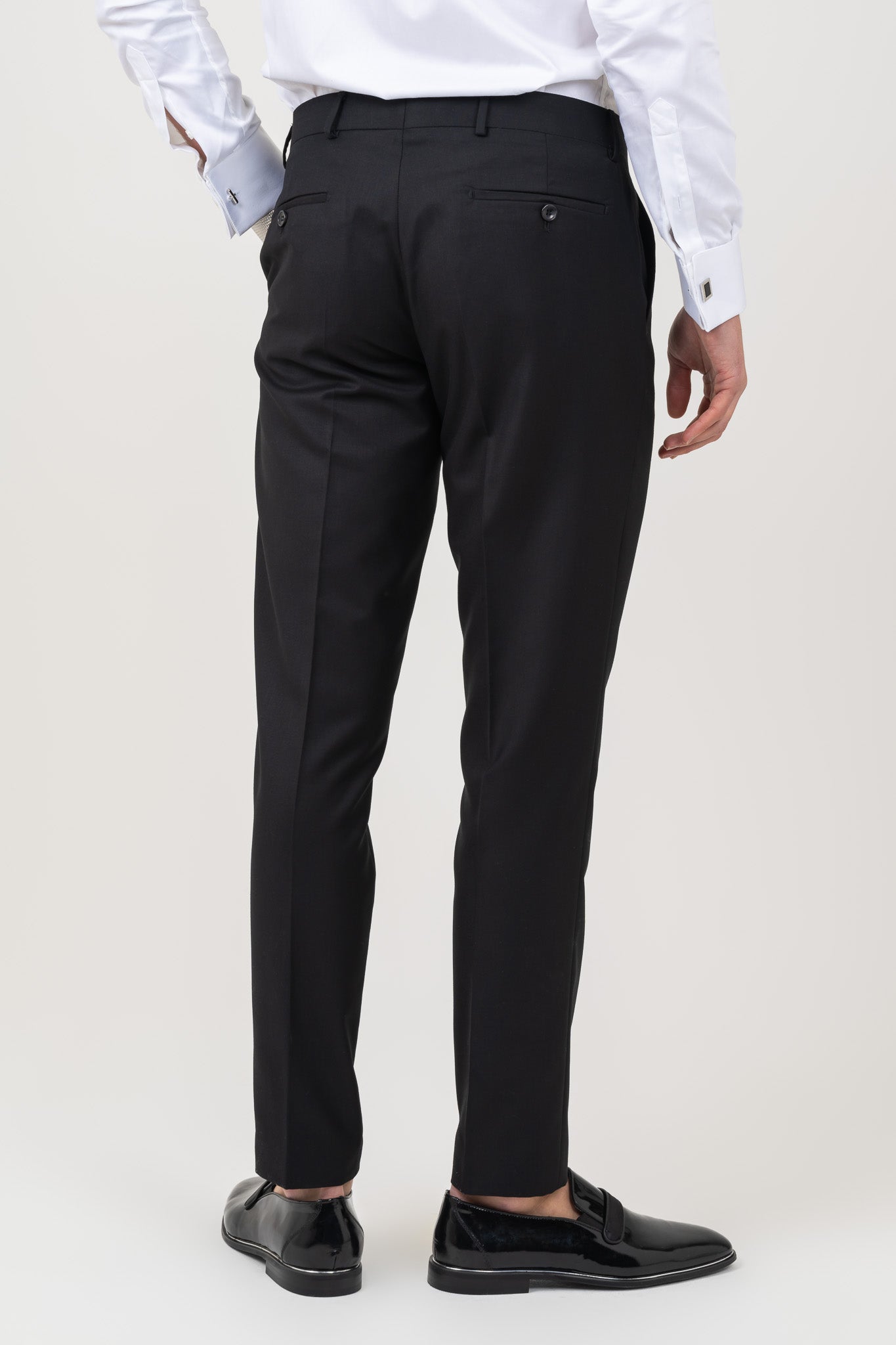 Formal Trousers for Men, Designed for Comfort and Elegance in Professional Settings.